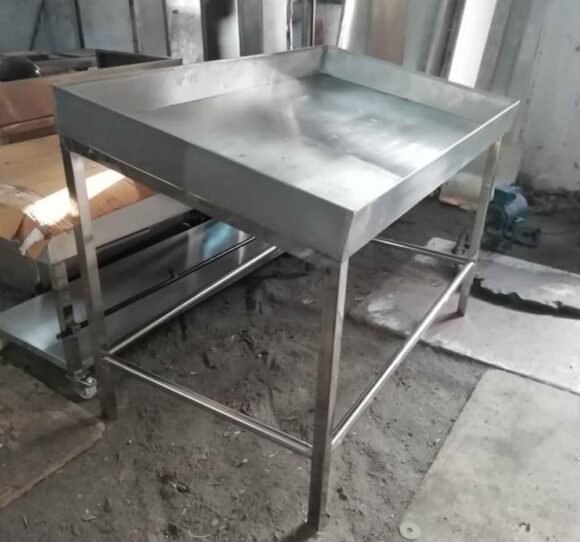 Stainless Steel SS Fish Display Rack, For Hotel
